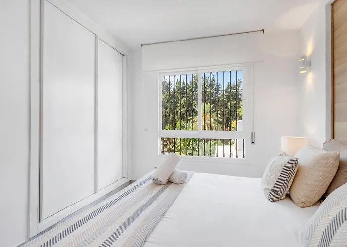 Apartmán Vacation I Naranjos, Duplex Penthouse, Golf Lovers, Security, Swimming Pool, Fastest Wifi With Rooftop And Terrace