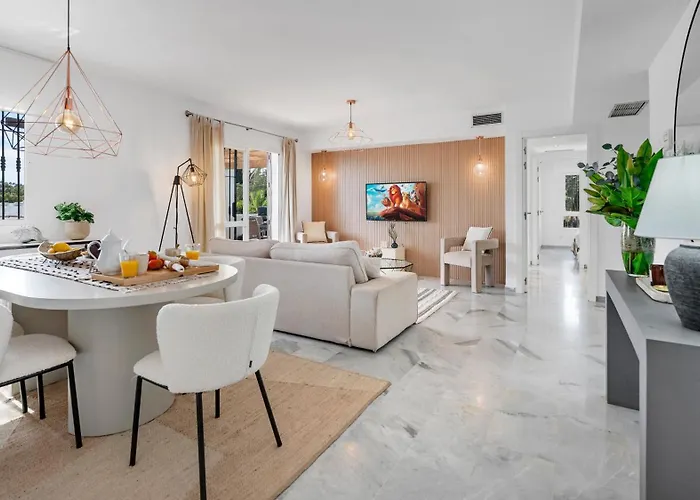 Vacation I Naranjos, Duplex Penthouse, Golf Lovers, Security, Swimming Pool, Fastest Wifi With Rooftop And Terrace Apartament