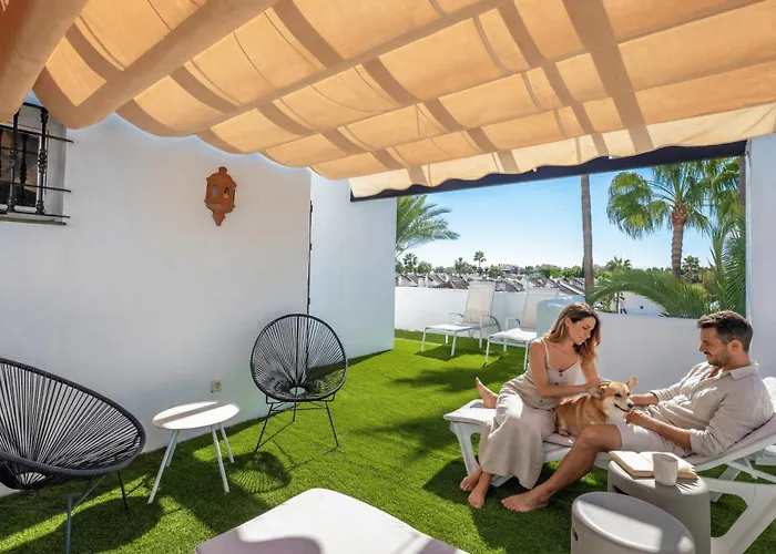 Apartmán Vacation I Naranjos, Duplex Penthouse, Golf Lovers, Security, Swimming Pool, Fastest Wifi With Rooftop And Terrace